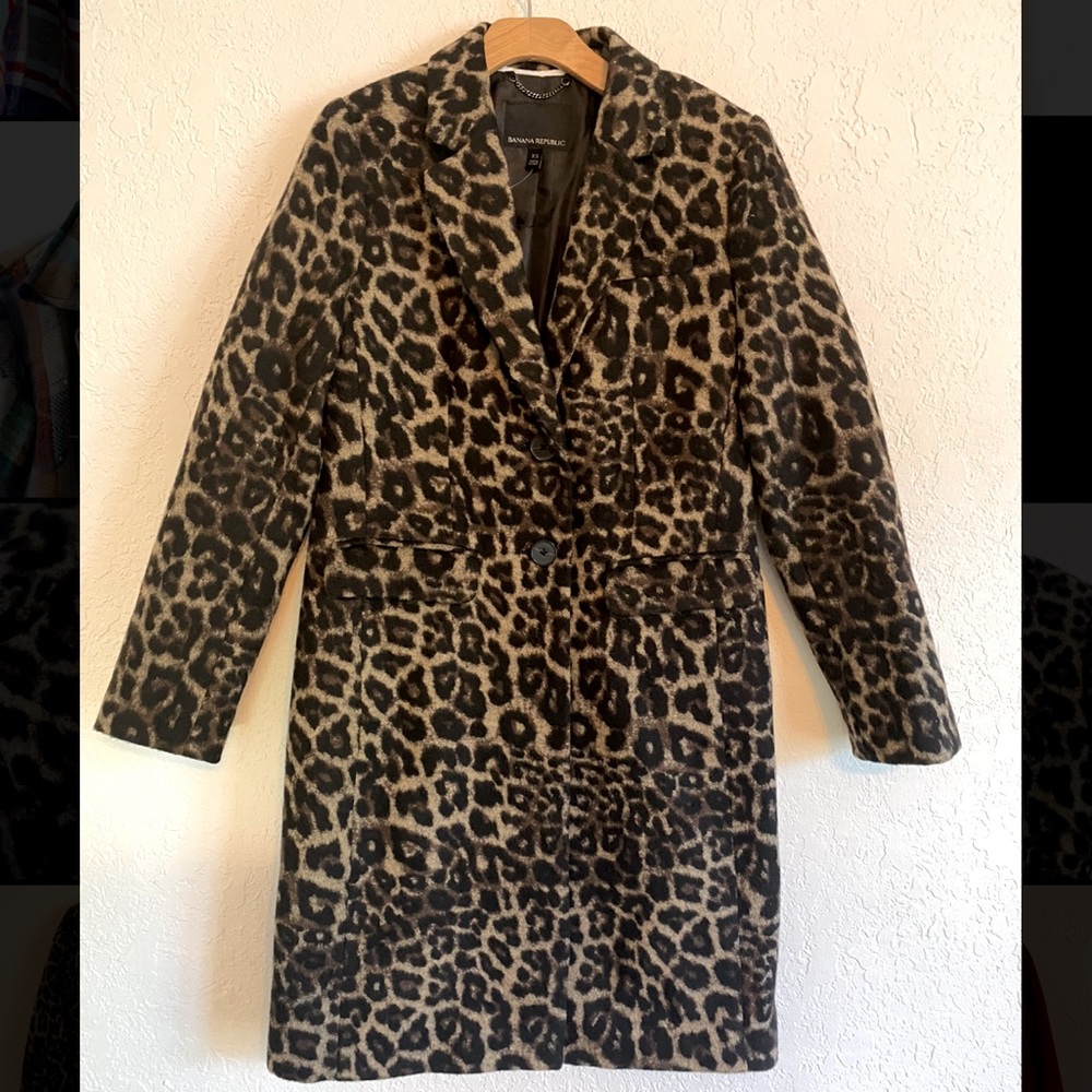Banana Republic Cheetah/Leopard Longline Coat